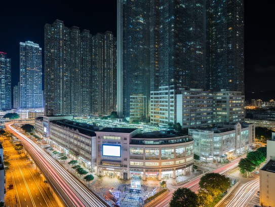 香港夜场服务员招聘，灯火辉煌下的精彩夜生活，全职兼职岗位等你来挑战！