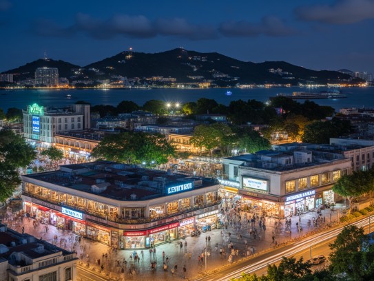 夜色厦门，繁华人生启航——独家揭秘厦门夜场服务员招聘全攻略