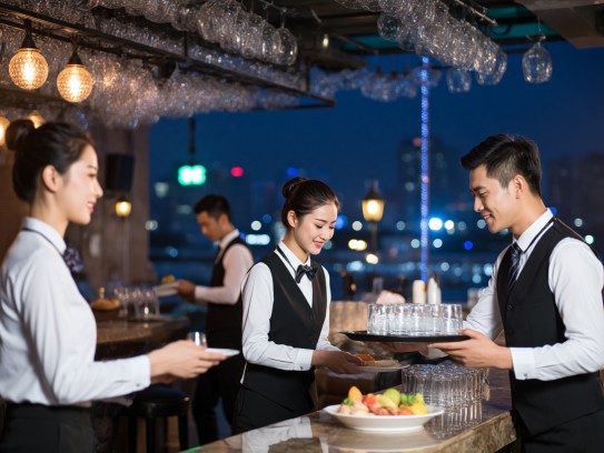 夜幕降临，武威夜场服务员职位抢眼—探秘本地夜生活招聘热潮