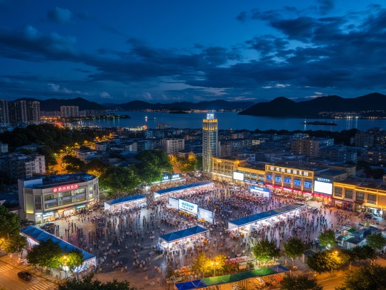宁德夜场招聘热潮来袭，璀璨夜色下，营销新篇章招聘盛典全攻略