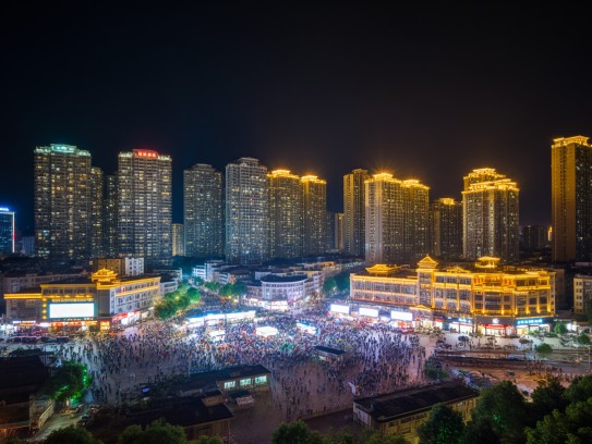 黄冈夜场招聘营销，夜幕下的璀璨风采，探寻黄冈夜场招聘的秘密魅力